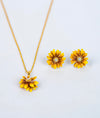 SuryaPushp Golden Daisy Silver Pendant Set